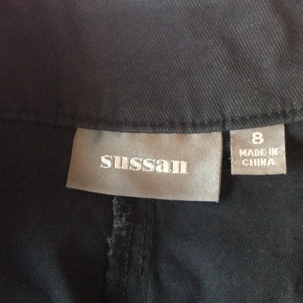 Sussan Black Shorts Size 8 - Picture 3 of 4